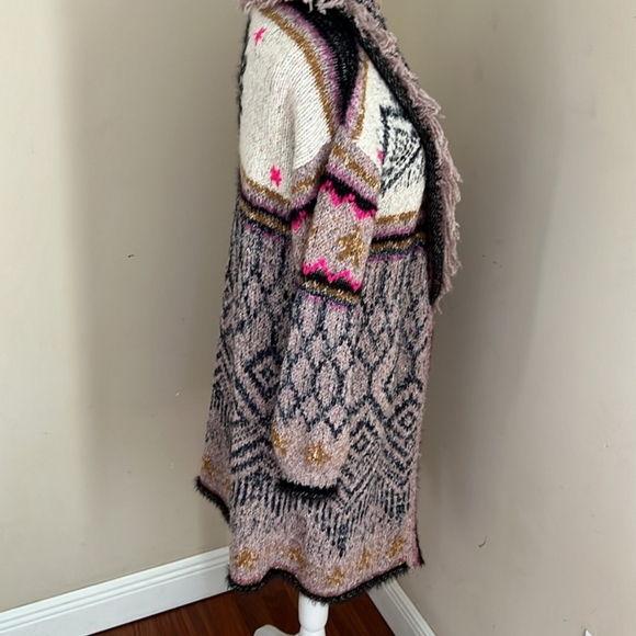 EUC Anthropologie Pink and Gray Patterned Cardigan Size XS/S - Picture 7 of 14